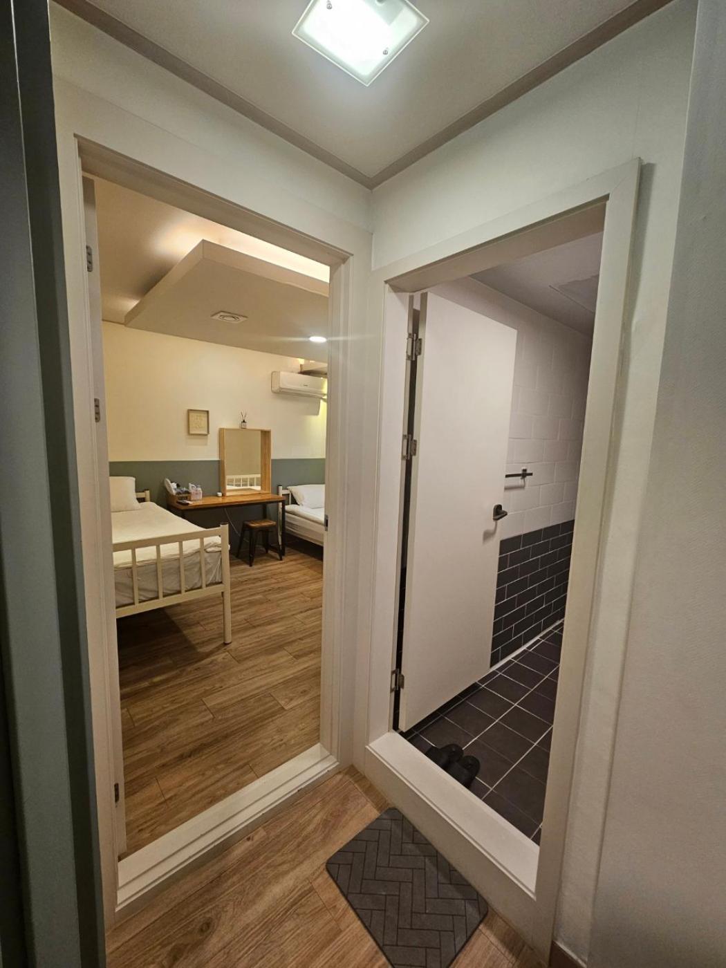 Hostel Korea - Ikseon Séoul Extérieur photo